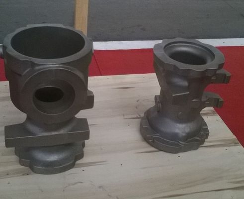Parti in ghisa per fusione in sabbia di resina Braccio tromba per macchine edili e veicoli industriali