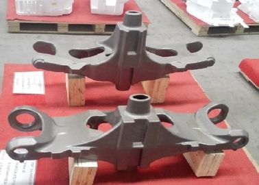 Colate del ferro che dirigono la superficie regolare dell'asse con la dimensione accurata
