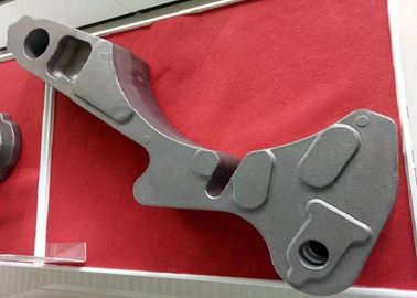 Materiale di collegamento FCD550 GGG55 QT550-7 del braccio di controllo dell'OEM delle attrezzature agricole