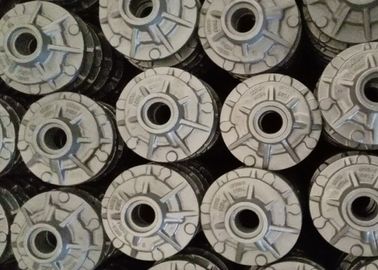Colata del ferro per la pittura di rivestimento del hub della parte posteriore del carrello elevatore a forcale con la dimensione accurata