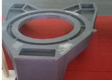 La macchina di superficie liscia della costruzione parte il braccio di sostegno per le mietitrici della pista di silvicoltura