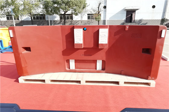 OEM Primer Painting 16 Tonnes Sand Cast Iron Counterweight Shot Blasting And Grinding Surface