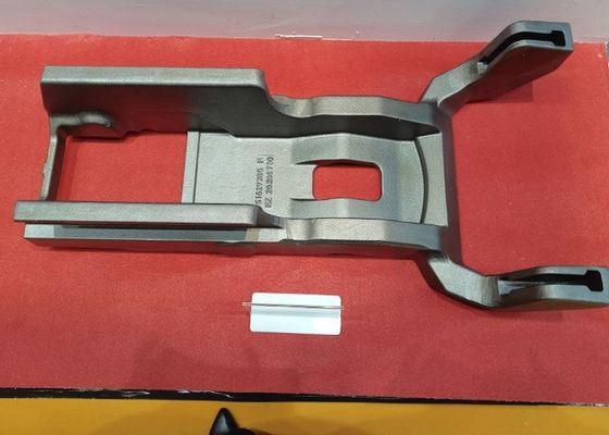 Carrello elevatore Cracket che fonde i prodotti duttili del ferro GGG600-3