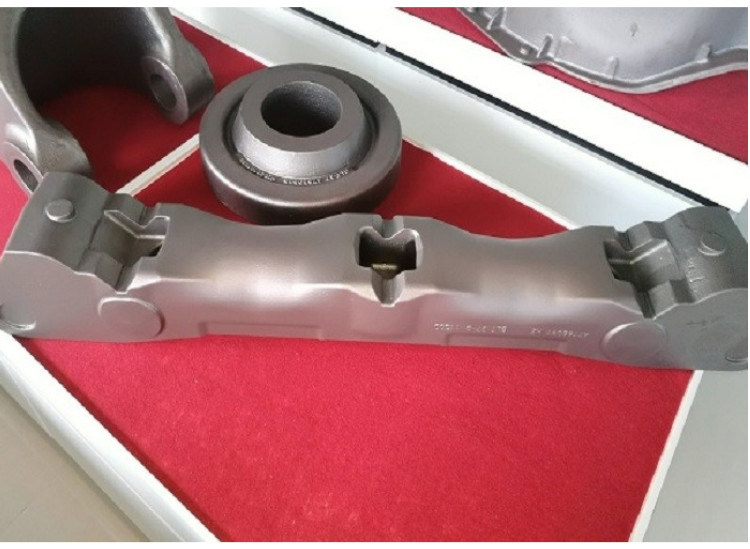 Rullo in ghisa sferoidale ADI 1050-5 di alta qualità OEM con elevata resistenza e tenacità