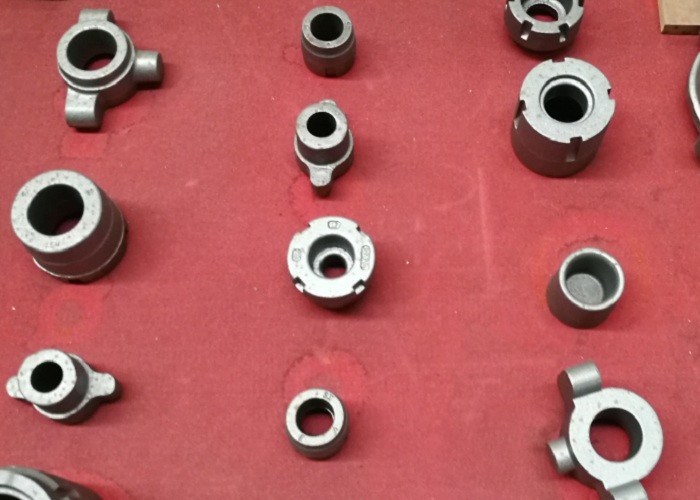 Prodotto OEM di alta qualità in ferro fuso e sabbia Parti metalliche di piccole dimensioni FC250 GG25 HT250 Materiale per carrelli elevatori