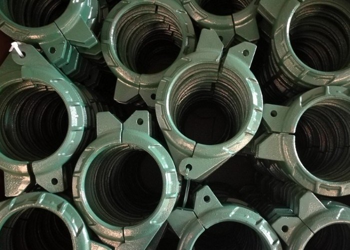 OEM di alta qualità Fusione di sabbia parti di ferro flessibili Chiusura per macchinari da costruzione